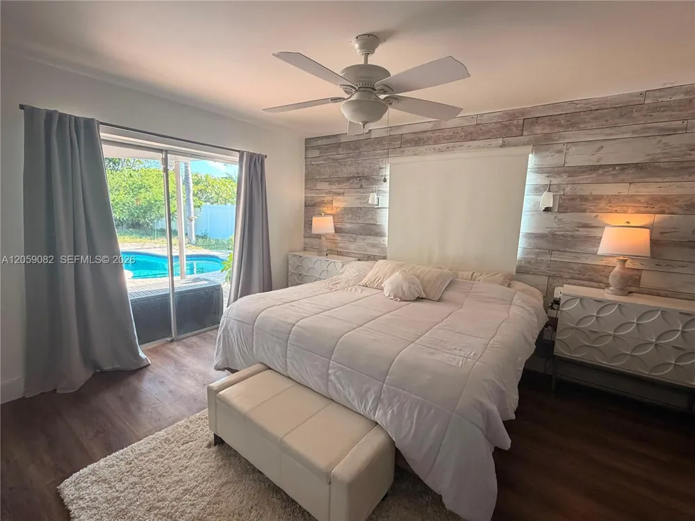 1760 SW 12th St Boca Raton, FL 33486