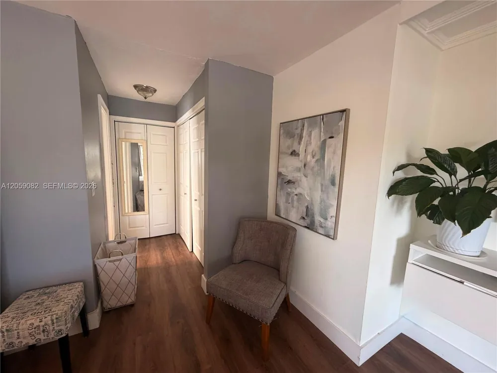 1760 SW 12th St Boca Raton, FL 33486