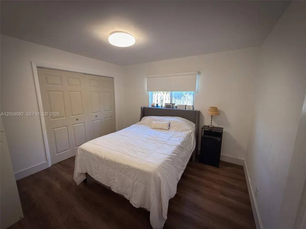 1760 SW 12th St Boca Raton, FL 33486