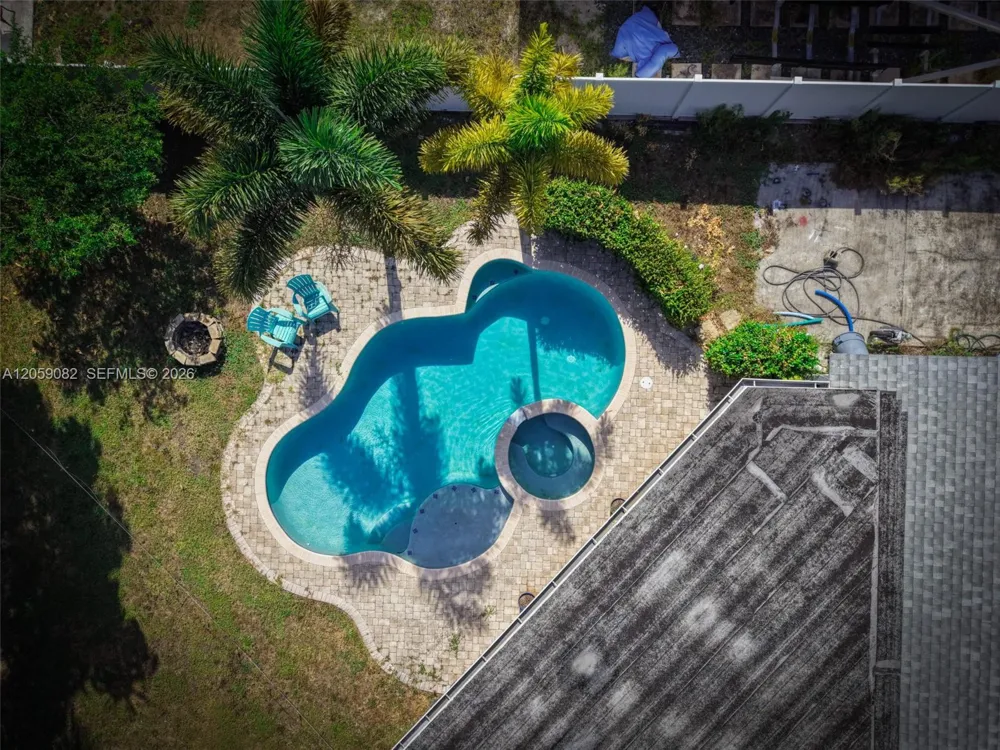 1760 SW 12th St Boca Raton, FL 33486
