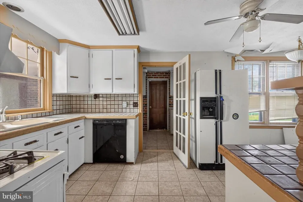 2400 CATHERINE STREET York, PA 17408