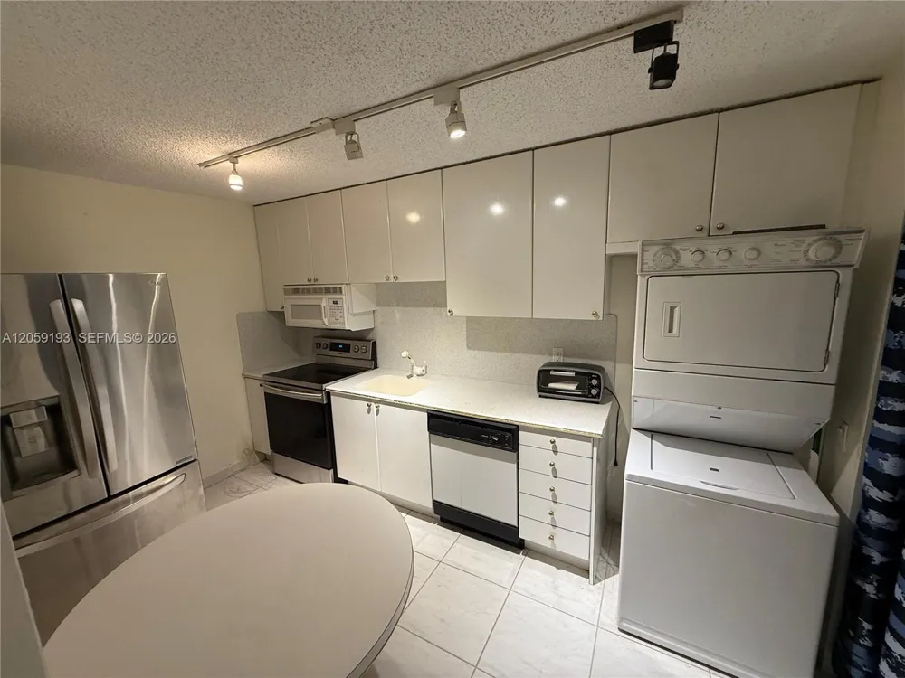 9273 Collins Ave #1101 Surfside, FL 33154