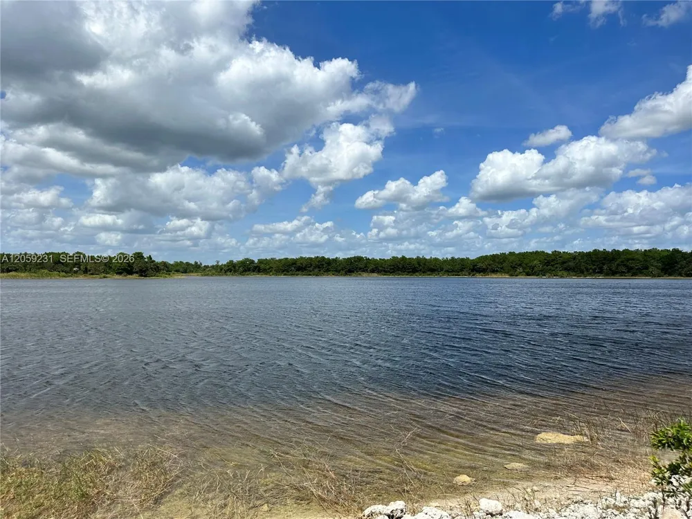 515 Shady hollow blvd W Naples, FL 34120