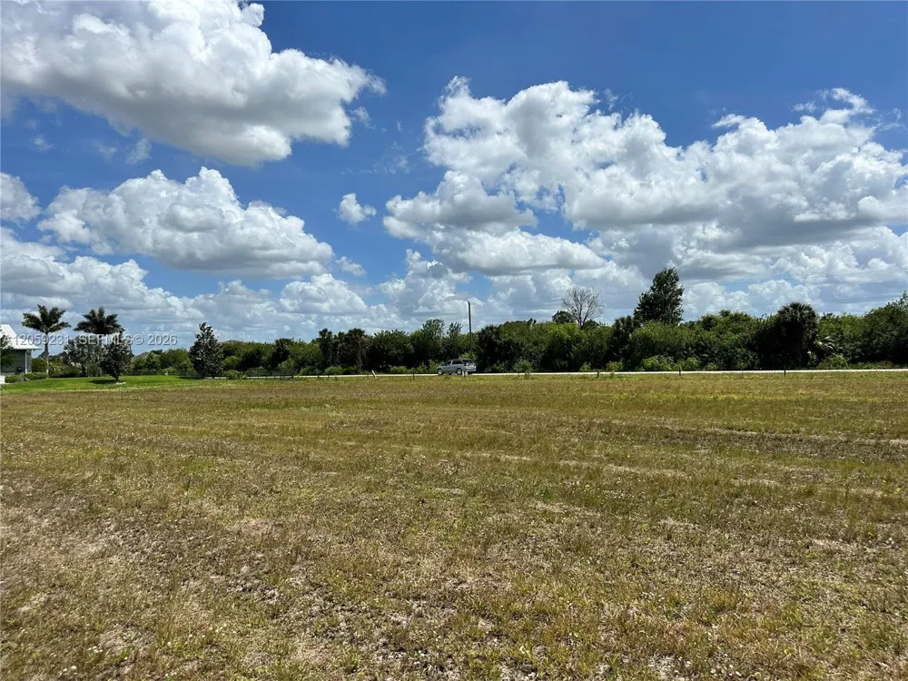 515 Shady hollow blvd W Naples, FL 34120