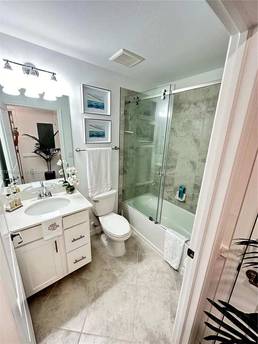 6070 National blvd #215 Ave Maria, FL 34142