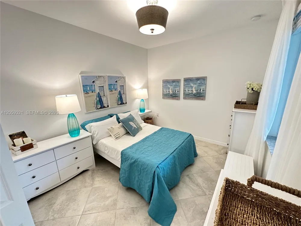 6070 National blvd #215 Ave Maria, FL 34142