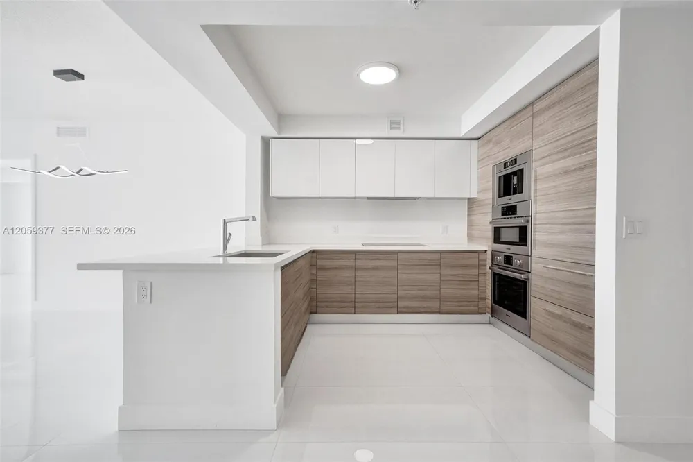 330 Sunny Isles Blvd #5-805 Sunny Isles Beach, FL 33160