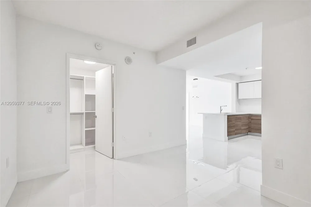 330 Sunny Isles Blvd #5-805 Sunny Isles Beach, FL 33160