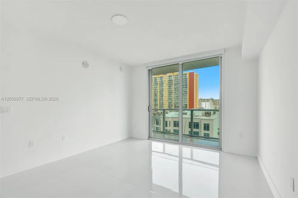 330 Sunny Isles Blvd #5-805 Sunny Isles Beach, FL 33160