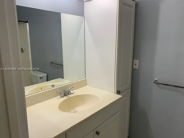 3904 NW Cinnamon Tree Cir Jensen Beach, FL 34957