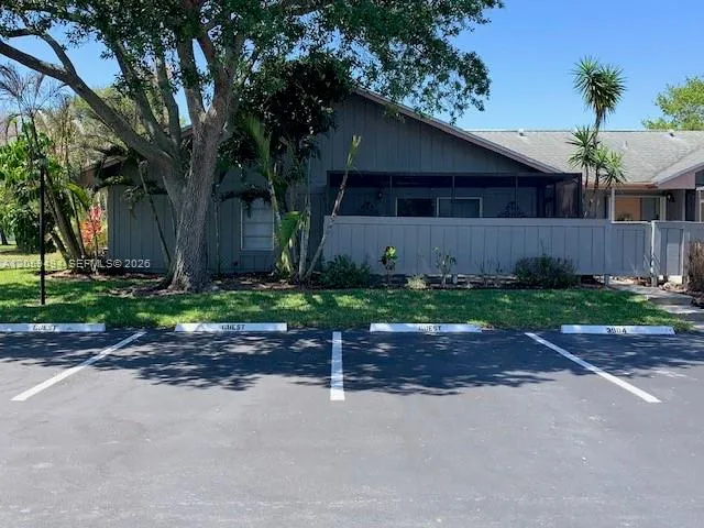 3904 NW Cinnamon Tree Cir Jensen Beach, FL 34957