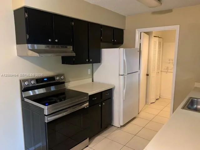 3904 NW Cinnamon Tree Cir Jensen Beach, FL 34957