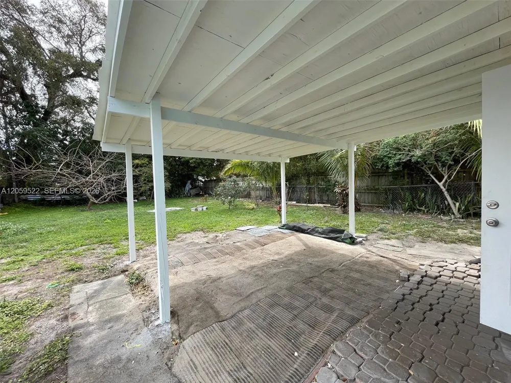 266 NW 32nd St Miami, FL 33127
