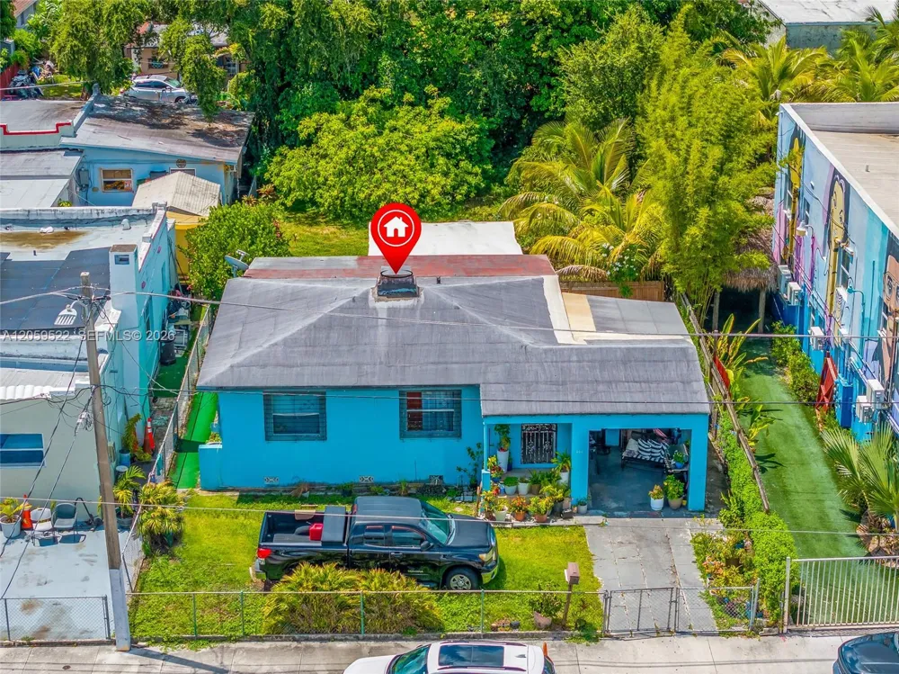 266 NW 32nd St Miami, FL 33127