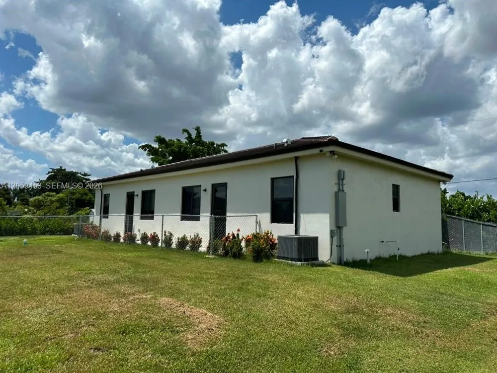 21263 SW 234th St #2 Homestead, FL 33031