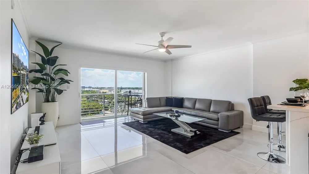 2900 NE 30th St #F7 Fort Lauderdale, FL 33306