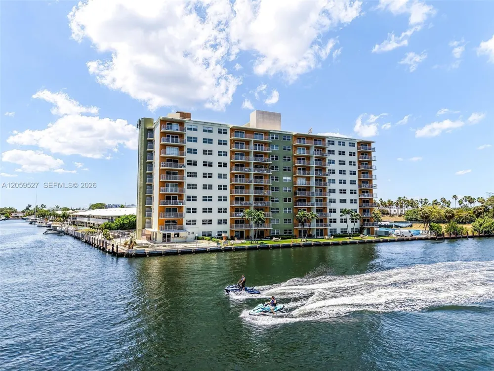 2900 NE 30th St #F7 Fort Lauderdale, FL 33306