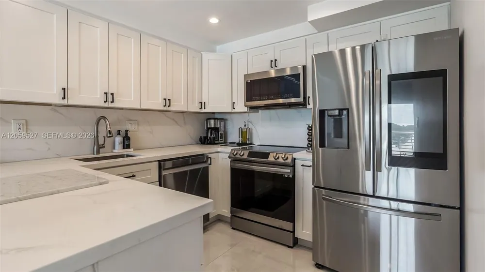 2900 NE 30th St #F7 Fort Lauderdale, FL 33306
