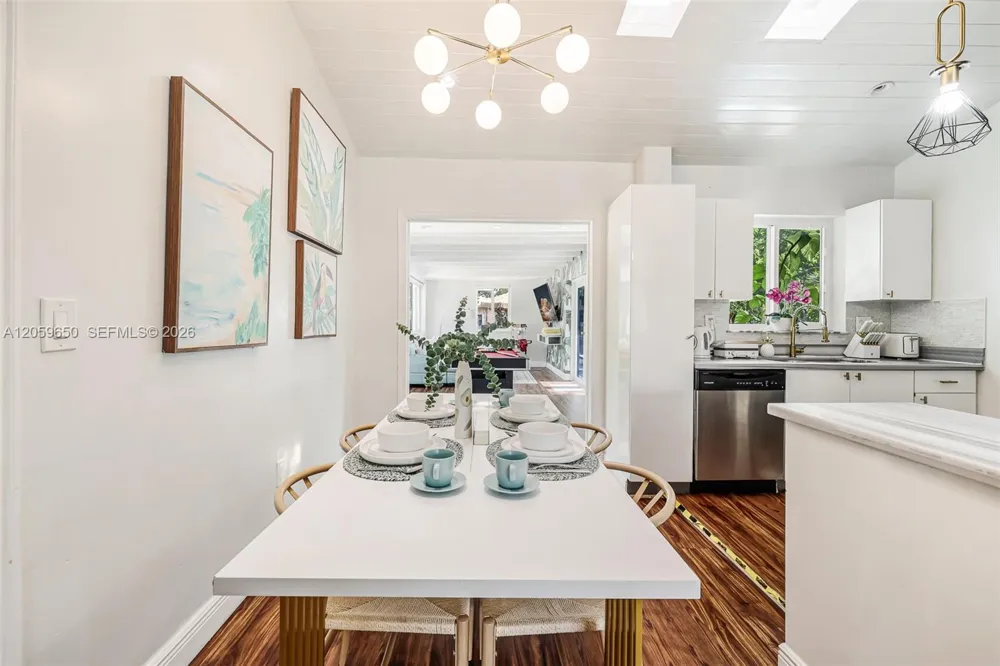 65 NW 116th St Miami, FL 33168