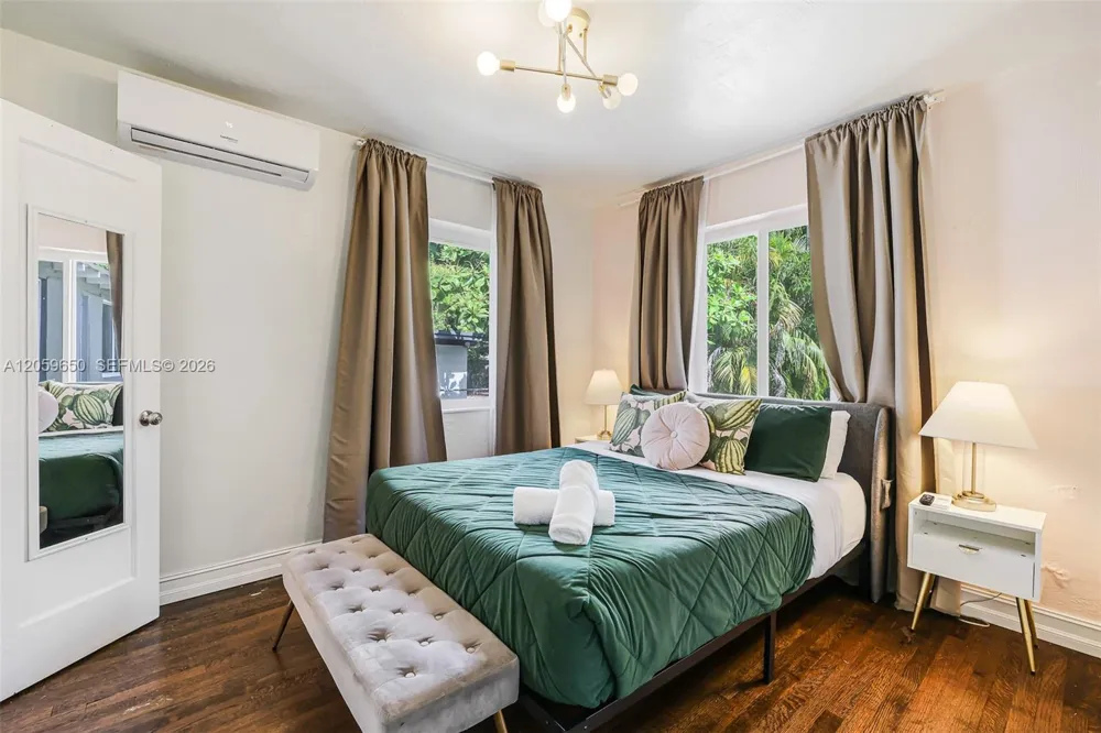 65 NW 116th St Miami, FL 33168