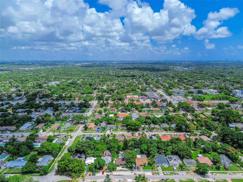 65 NW 116th St Miami, FL 33168