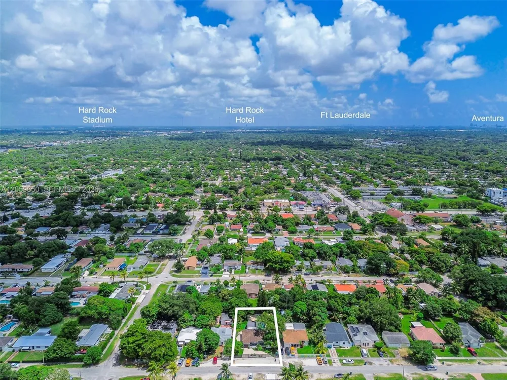 65 NW 116th St Miami, FL 33168