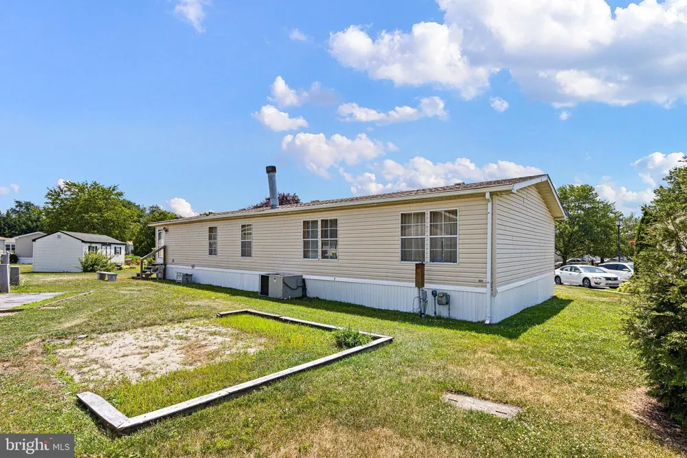 217 HOLLY COURT Bear, DE 19701