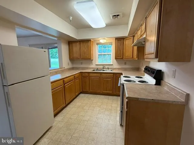 99 HOT POINT AVENUE Shippensburg, PA 17257