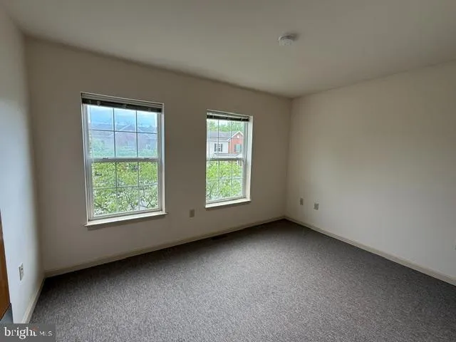 99 HOT POINT AVENUE Shippensburg, PA 17257