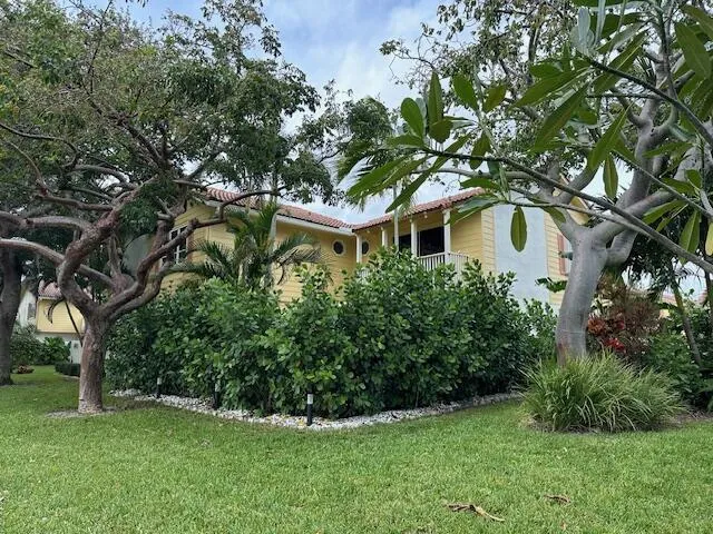 226 Seabreeze Circle Jupiter, FL 33477