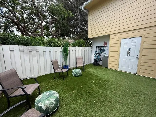 226 Seabreeze Circle Jupiter, FL 33477