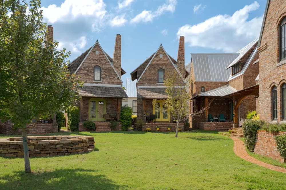 43 Redbud Street #A Carlton Landing, OK 74432
