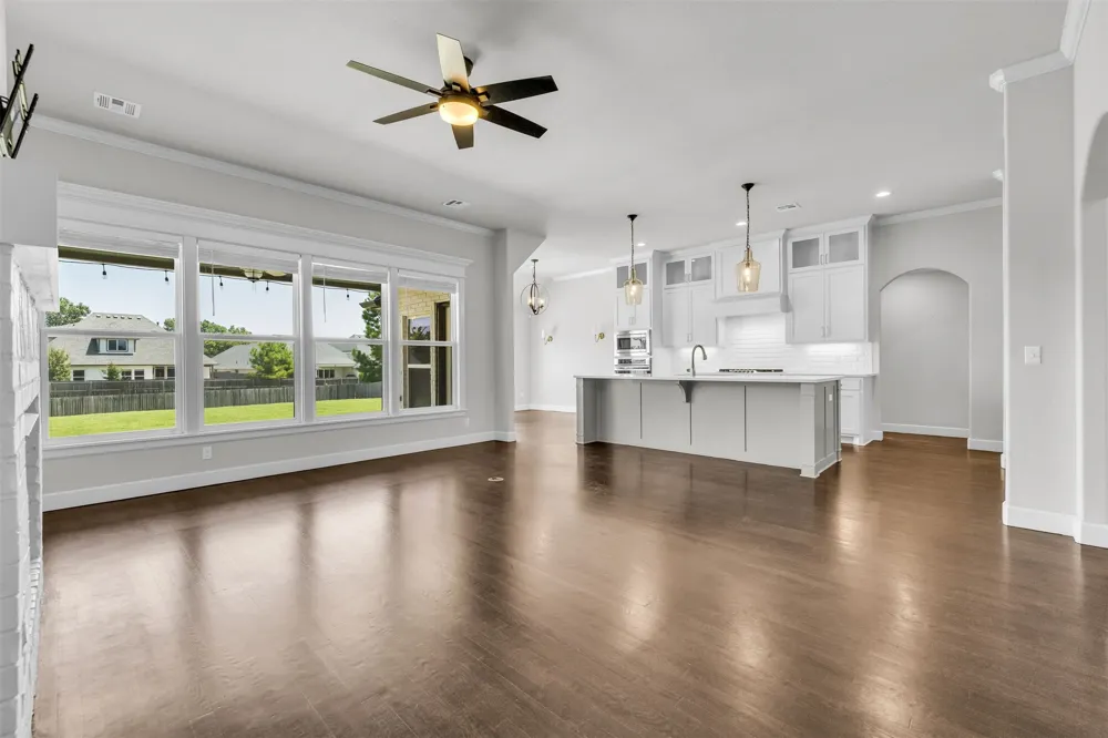 421 E 127th Place S Jenks, OK 74037