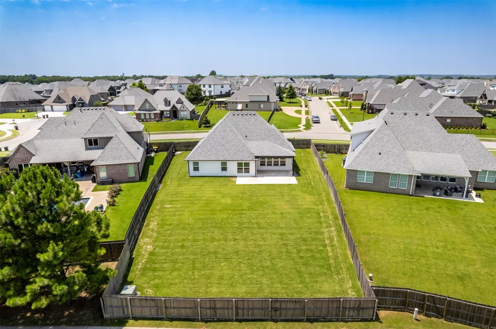 421 E 127th Place S Jenks, OK 74037