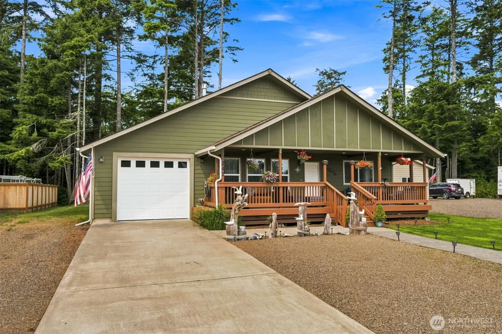247 Fisher Avenue NE Ocean Shores, WA 98569