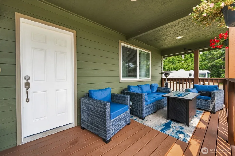 247 Fisher Avenue NE Ocean Shores, WA 98569