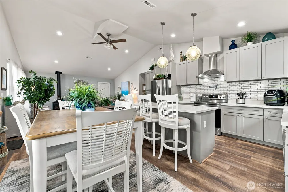 247 Fisher Avenue NE Ocean Shores, WA 98569