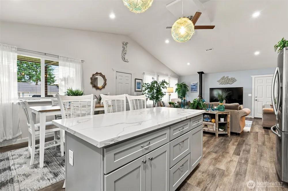 247 Fisher Avenue NE Ocean Shores, WA 98569