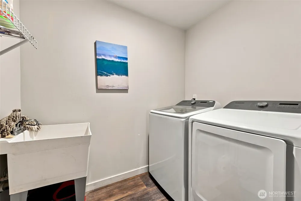 247 Fisher Avenue NE Ocean Shores, WA 98569