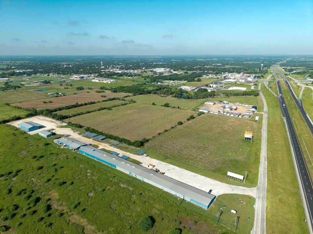 801 Huser Boulevard Schulenburg, TX 78956