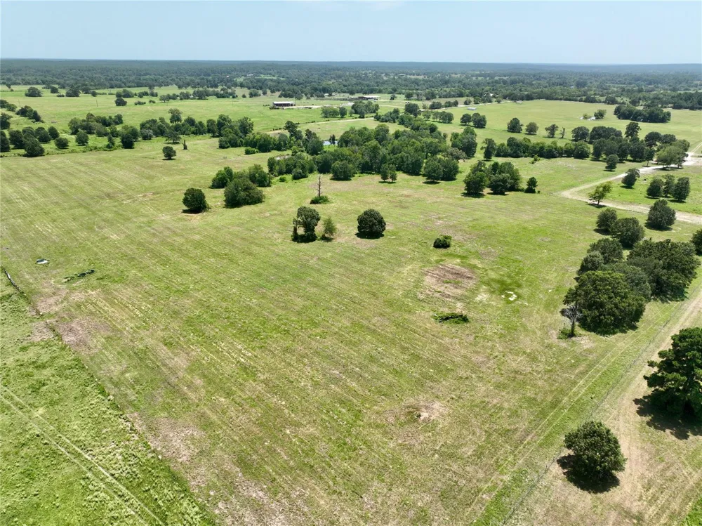 6293 County Road 216 Richards, TX 77873
