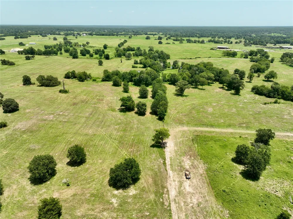 6293 County Road 216 Richards, TX 77873