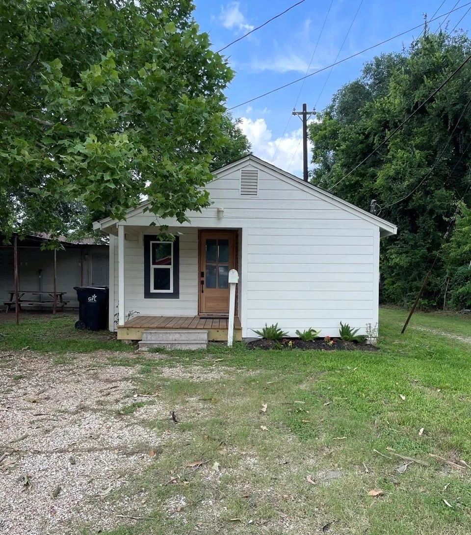1219 5th St Rosenberg, TX 77471