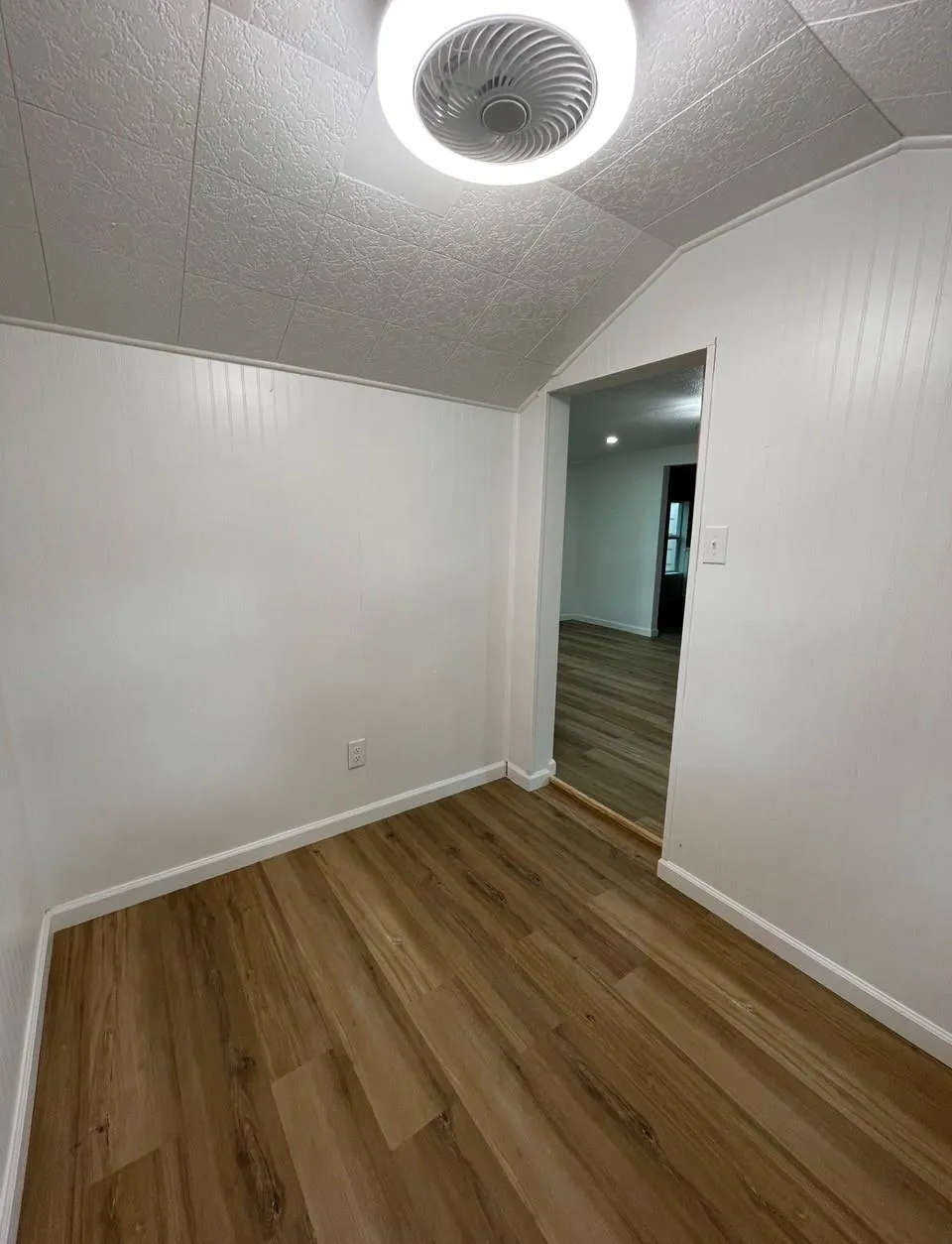 1219 5th St Rosenberg, TX 77471