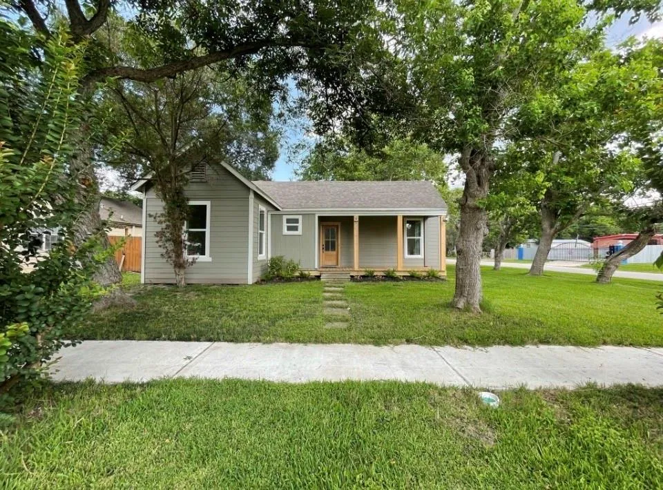 1219 5th St Rosenberg, TX 77471