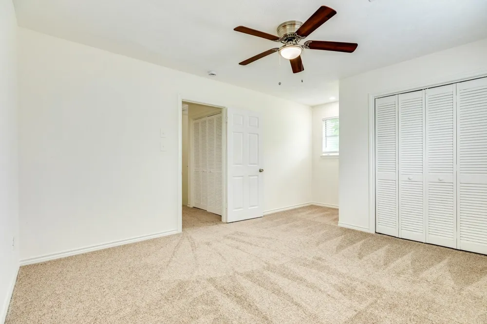 408 Gardenia Street Lake Jackson, TX 77566
