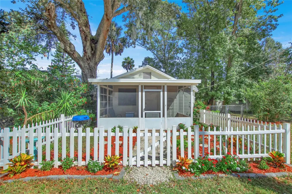 847 JASMINE AVENUE Holly Hill, FL 32117