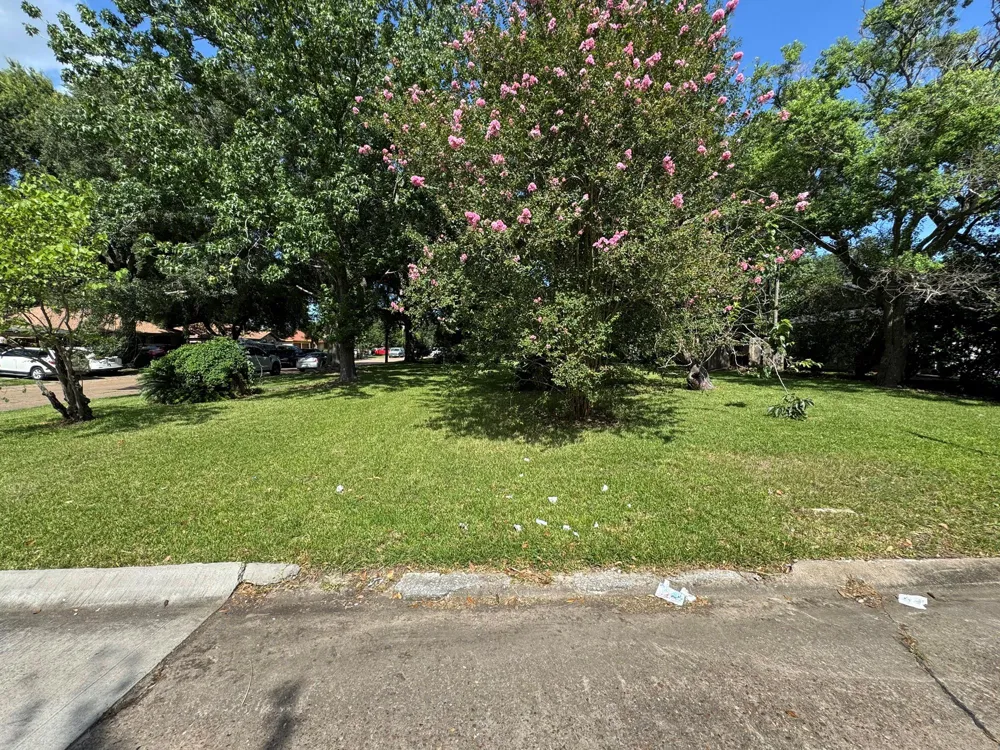 5414 Lorraine Drive Baytown, TX 77521