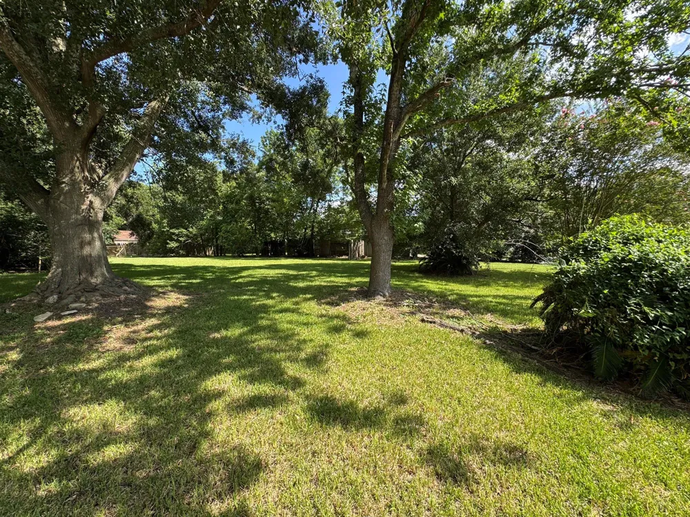 5414 Lorraine Drive Baytown, TX 77521