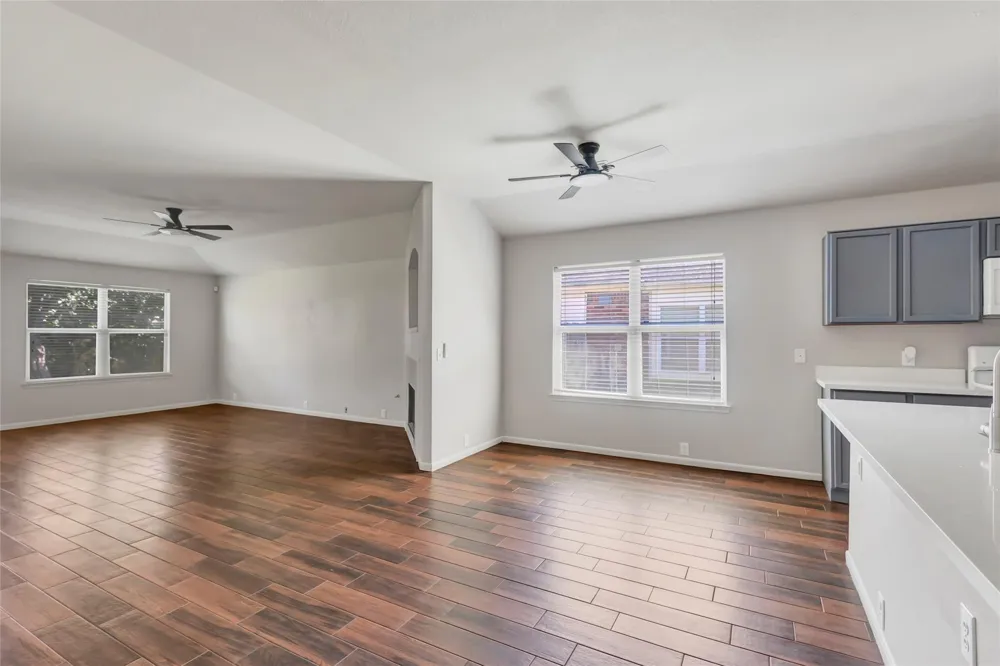 2822 Foster Hill Drive Kingwood, TX 77345